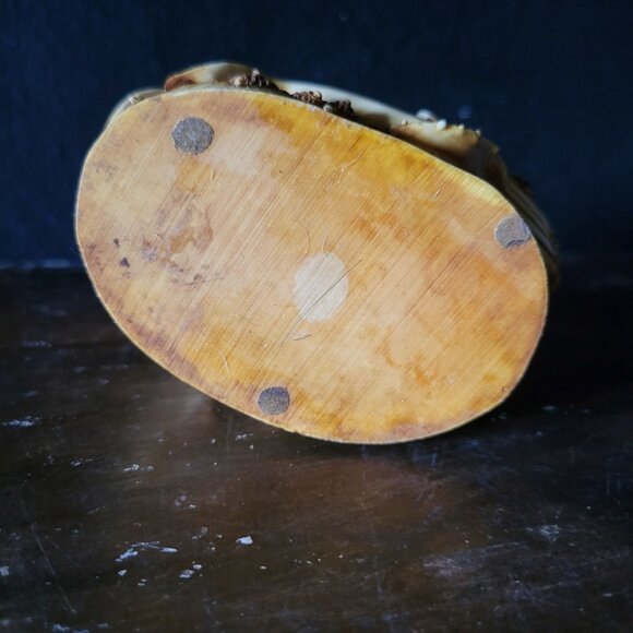 Vintage Whale, Shark, Dolphin Figurine Box, Nautical Decor, Beach House Decor - Picture 7 of 7